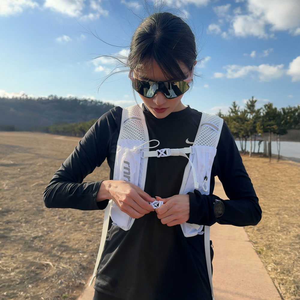 rnrn 러닝조끼 베스트 트레일 등산 런닝 마라톤 경량 가방