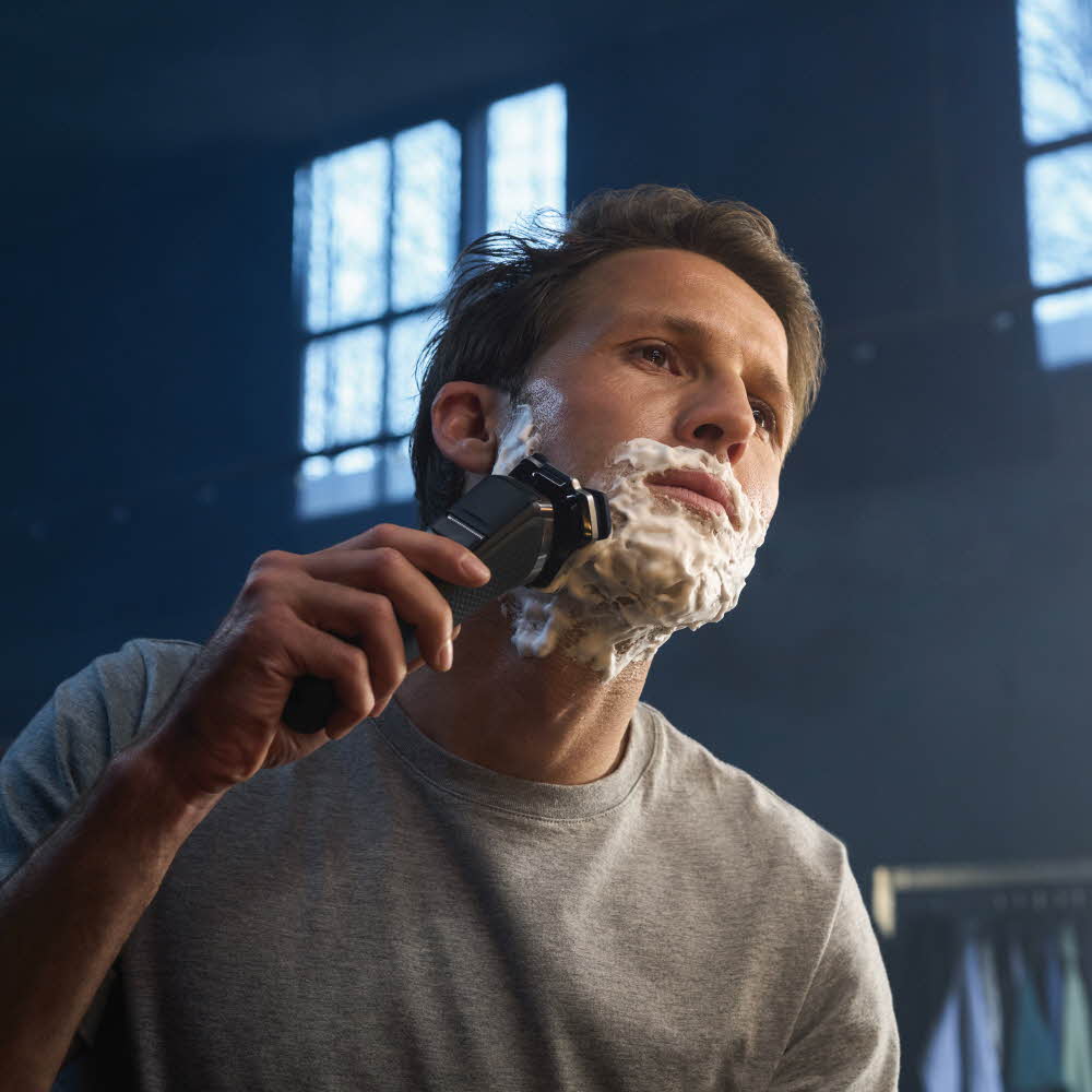 필립스 면도기 SkinIQ 7000 전기면도기 S7887/72