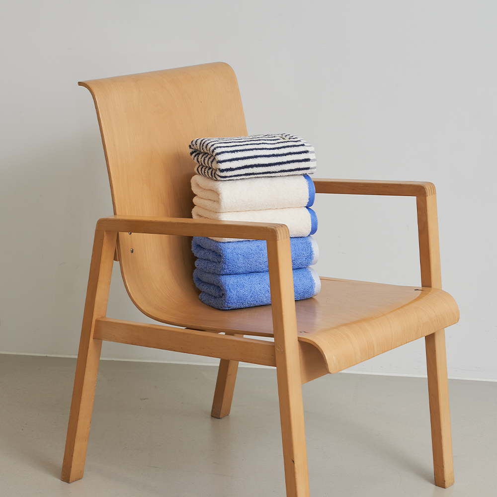 집들이 선물로 딱 좋은 부드러운 타월 세트, 코지블루 컬러로 따뜻하게 선물하세요!