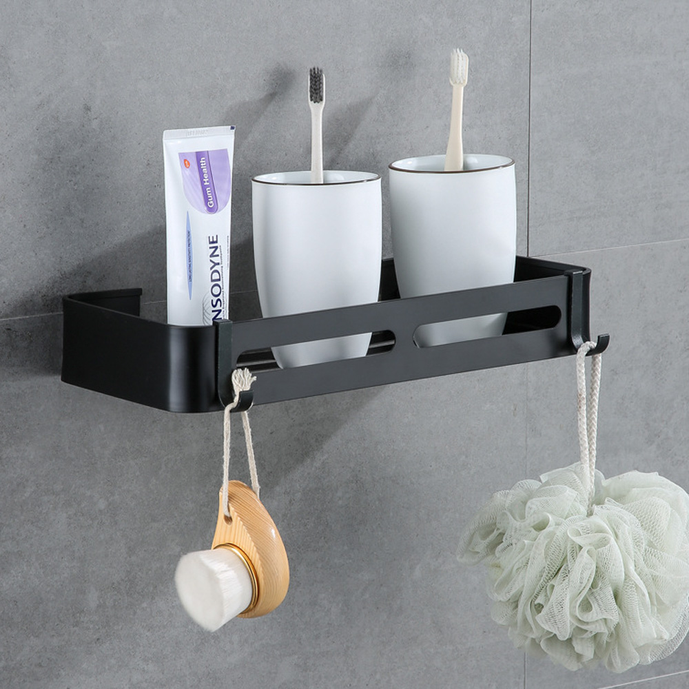 욕실 공간을 깔끔하게! 무타공 욕실선반으로 간편 정리하기