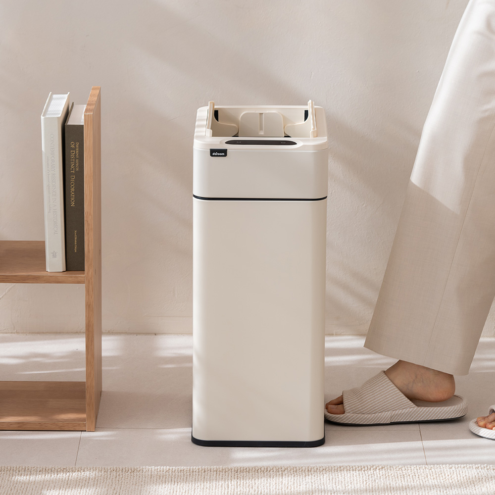 집안이 깔끔해지는 스마트 센서 미니 쓰레기통, 한번 써보세요!