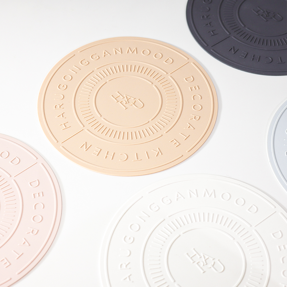 [네이버 단독구성] 하루의공간 레터링 인덕션 보호 실리콘 매트 2개 세트