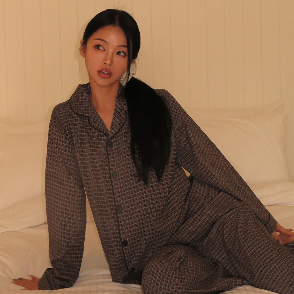 [도씨x해원 PICK][2PACK] 실크핏 더스트 긴팔 카라 커플 잠옷 세트 홈웨어