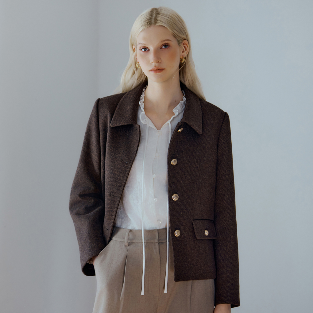 편하게 입기 좋은 도톰한 카라 자켓, 어떤 스타일에 어울릴까?