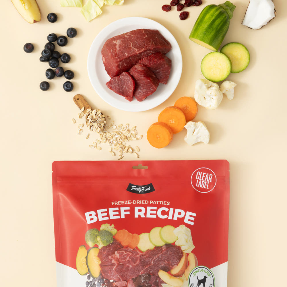 집에서 간편하게 즐기는 건강한 소고기 사료, 한번 살펴보세요!