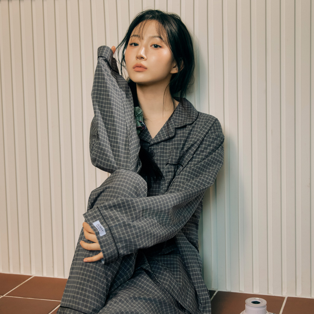 [도씨x해원 PICK][2PACK] 실크핏 더스트 긴팔 카라 커플 잠옷 세트 홈웨어