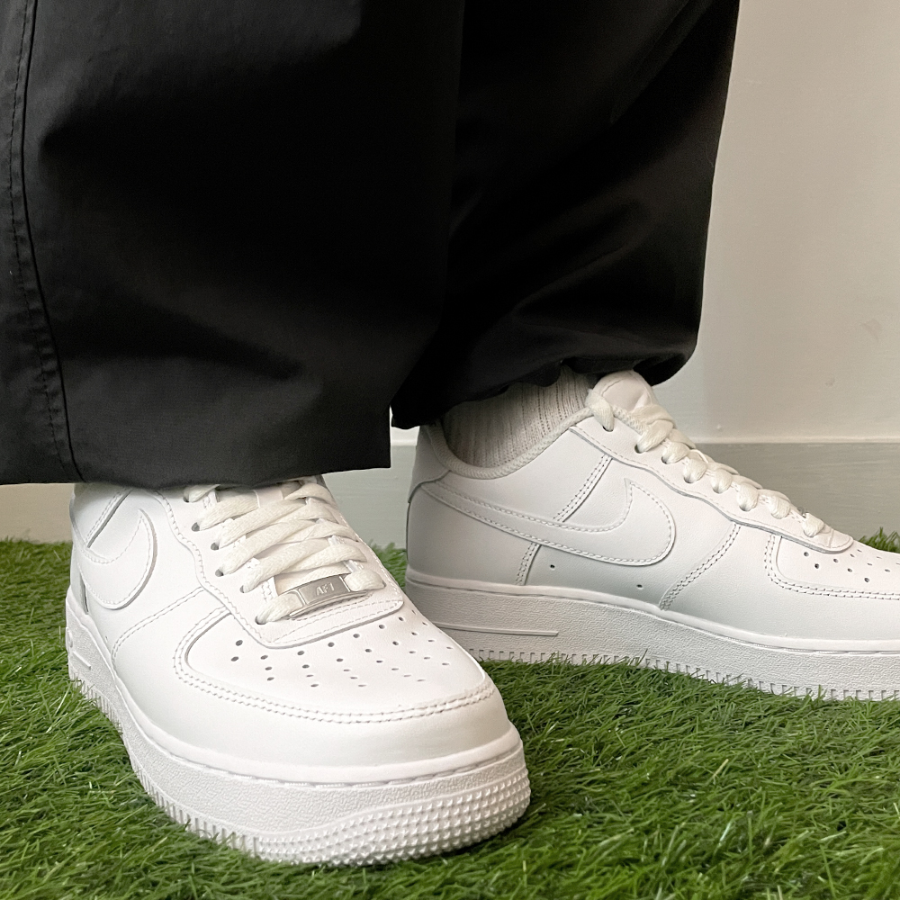 나이키 에어 포스 1 07 로우 화이트 올백 맨즈