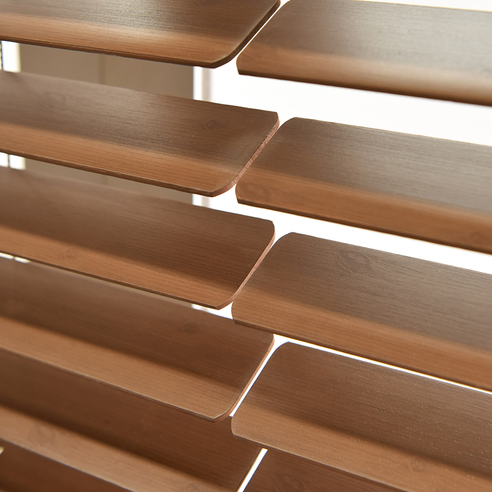 집안 분위기를 따뜻하게 만들어주는 원목 블라인드 추천