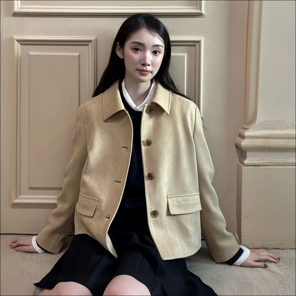 편하게 입기 좋은 숏 스웨이드 자켓, 지금 한번 살펴보세요!