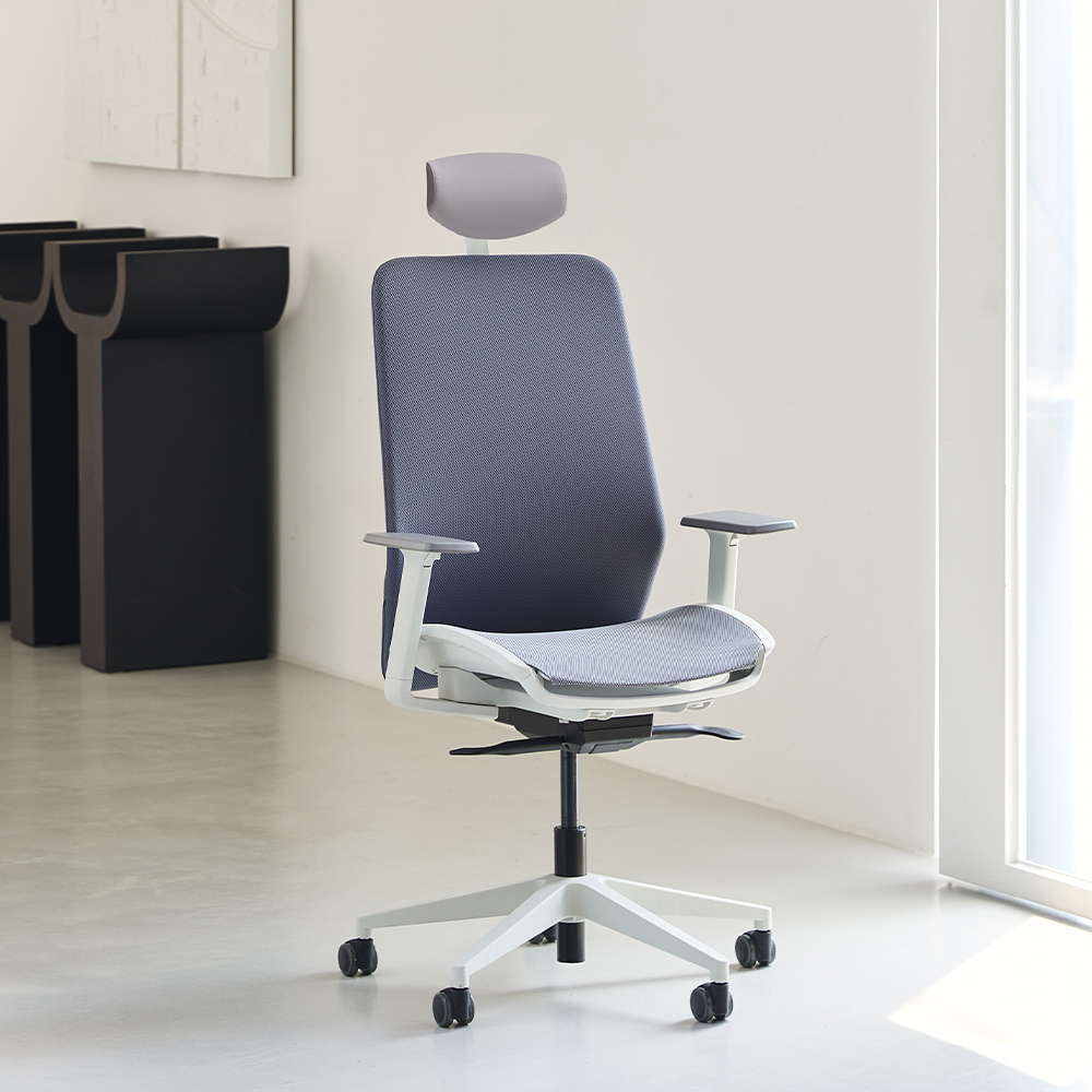 편안한 작업 환경을 위한 듀오백 Q1-W AIRO 컴퓨터 책상 의자 추천