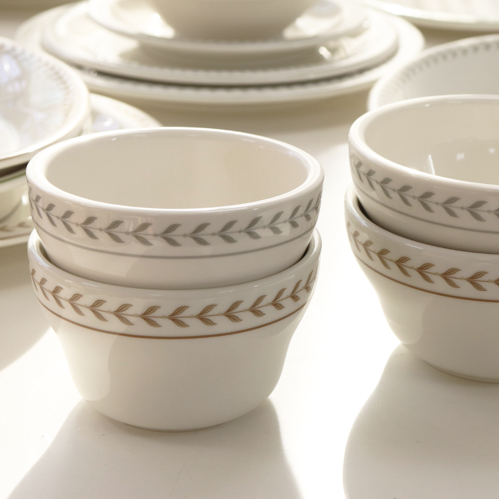 일상 속에서 찾은 예쁜 디저트 접시, 뉴욕 가든 플레이팅 원형 브라운