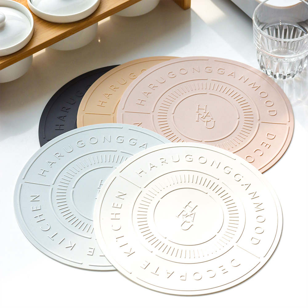 일상에서 유용한 인덕션 보호 매트, 하루의공간 레터링 실리콘 세트 소개