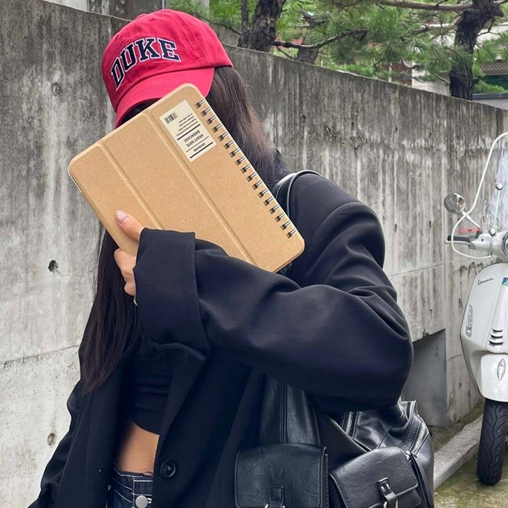 아이패드 에어 11인치 6세대와 7세대를 위한 깔끔한 자석 크라프트 케이스 추천