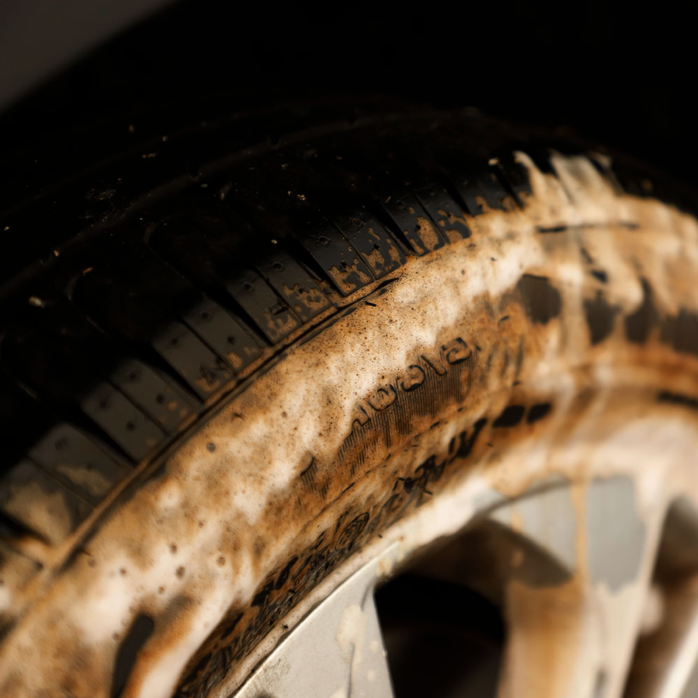 더클래스 다이나믹 휠클리너 타이어갈변제거 휠세정제 500ml