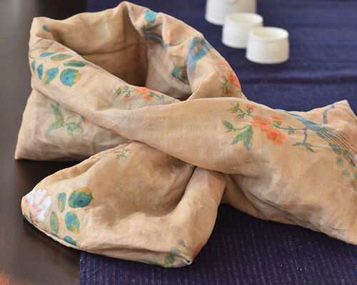 하마마스 린넨 누빔 매듭 머플러