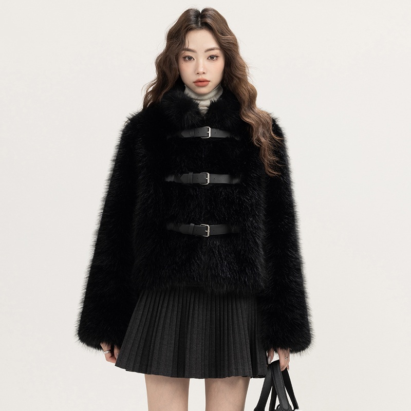 여성 하이넥 퍼 자켓 숏기장 버클 포인트 겨울 아우터