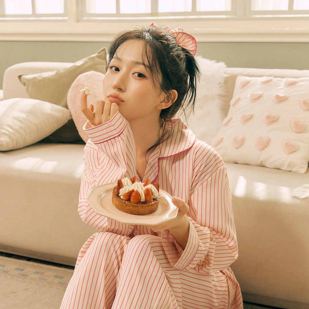 [도씨x해원 PICK][2PACK] 실크핏 러브썸 긴팔 카라 커플 잠옷 세트 홈웨어