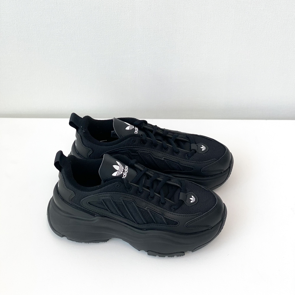 아디다스 오즈가이아 블랙 IG6045 JQ4110