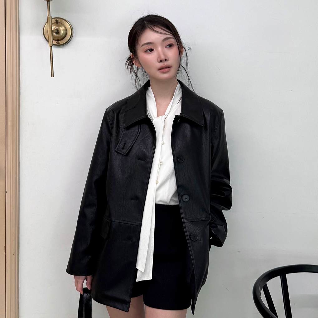 일상에서 멋내기 좋은 미디 레더 자켓, 한번 살펴보세요!