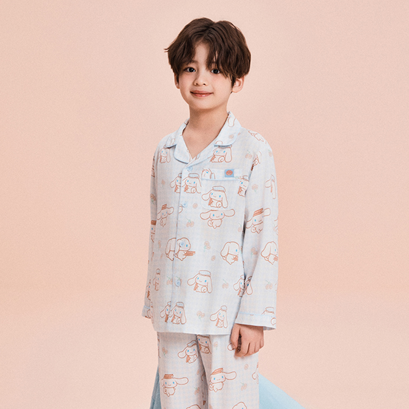 아이들이 좋아하는 산리오 캐릭터 체크 긴팔 잠옷, 편안하게 입혀보세요!