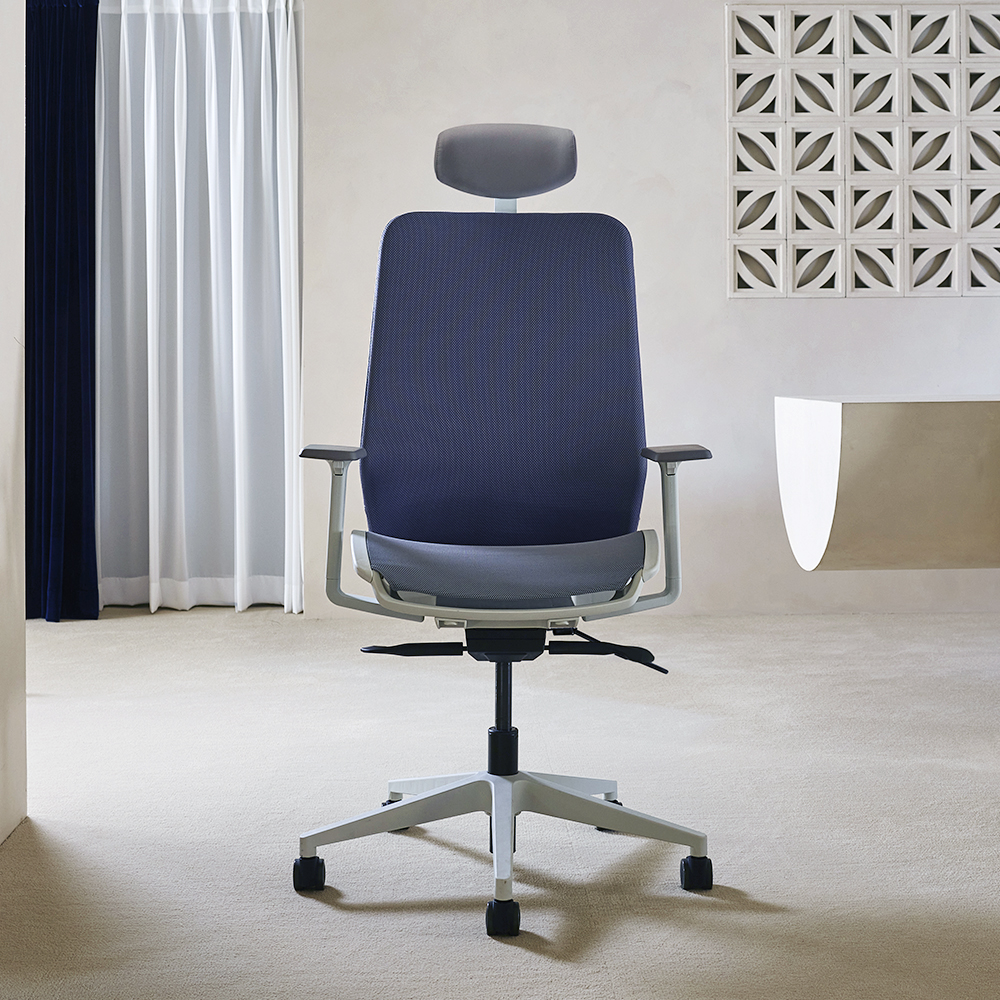 편안한 작업 환경을 위한 듀오백 Q1-W AIRO 컴퓨터 책상 의자 추천