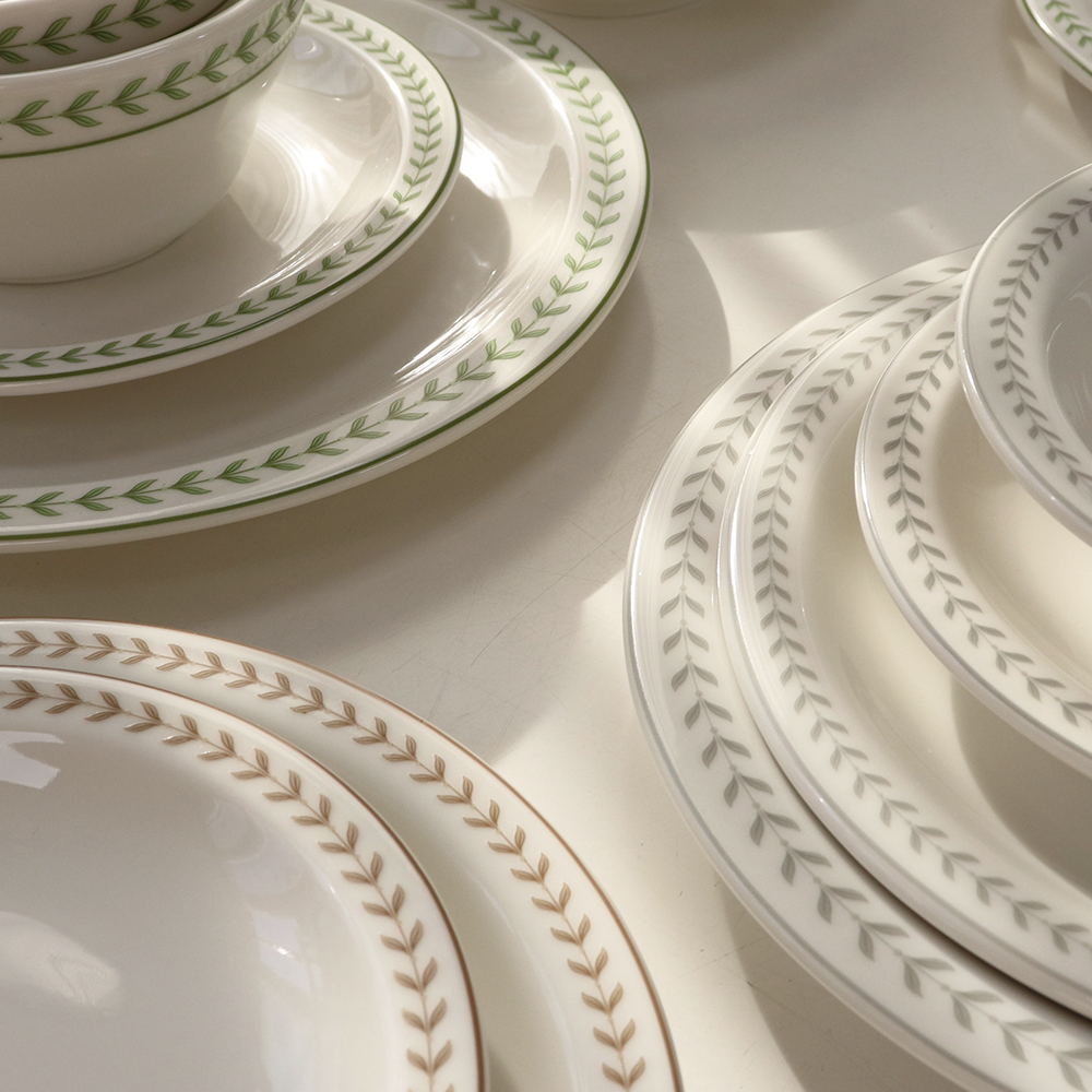 일상 속에서 찾은 예쁜 디저트 접시, 뉴욕 가든 플레이팅 원형 브라운