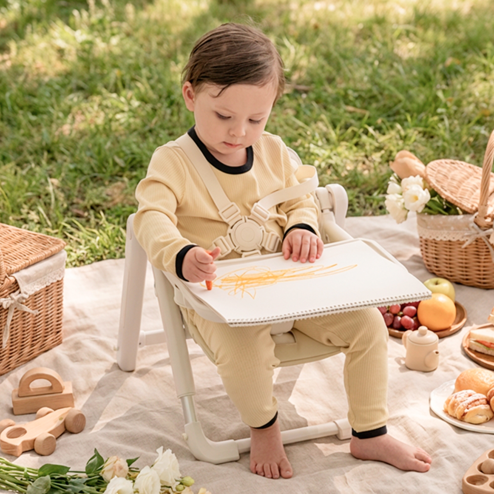 아가드 아기 휴대용 핸디 부스터 의자 유아 이유식 식탁 범보 의자
