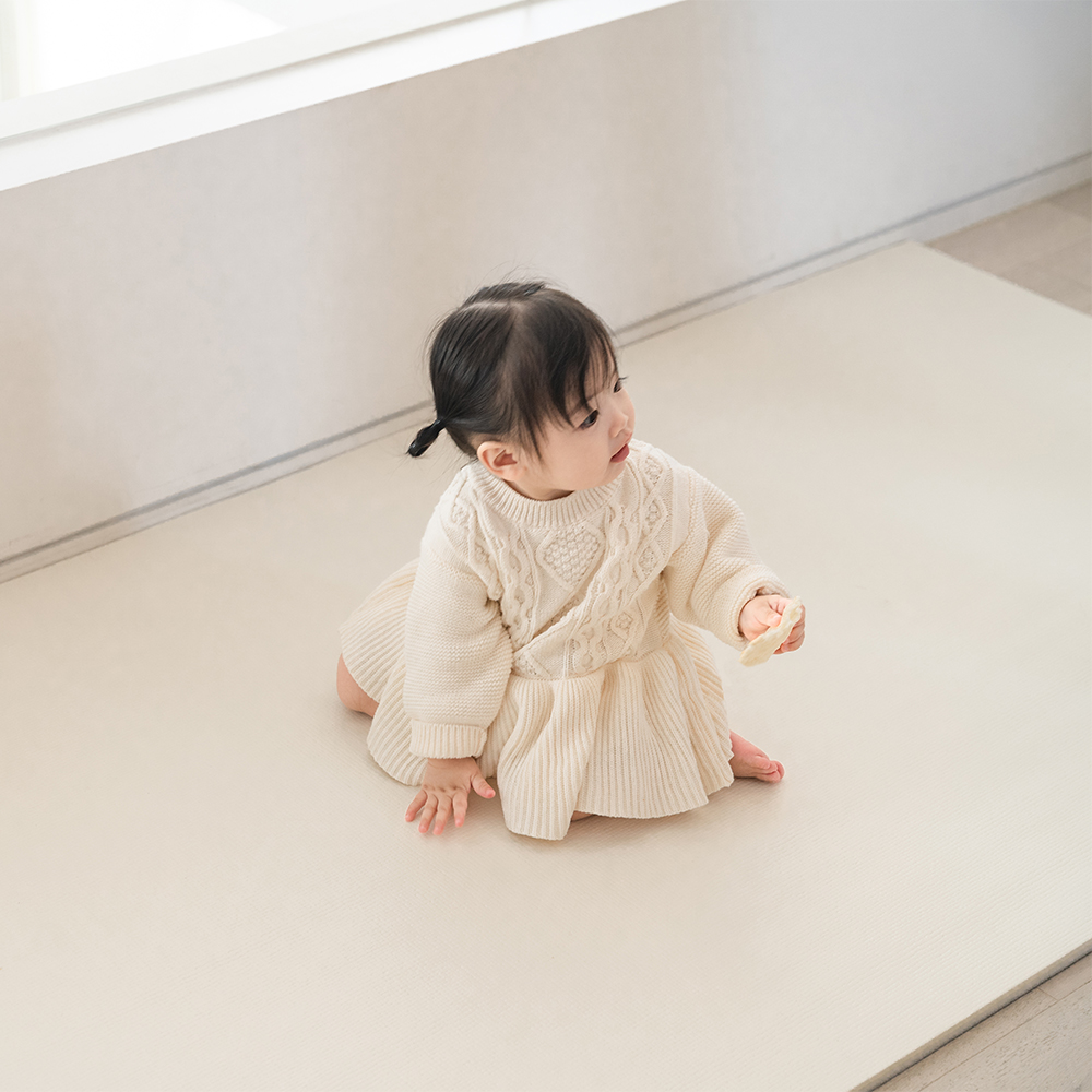 리포소홈 층간소음 아기 유아 거실 놀이방 롤매트 pvc 셀프시공 아이보리 50x100x1.6