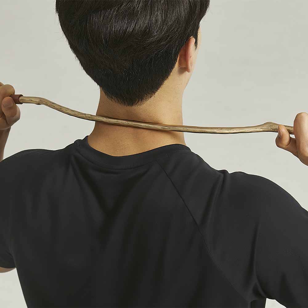 집에서 간편하게 근육 이완! 방짜유기 마사지기로 피로 풀기