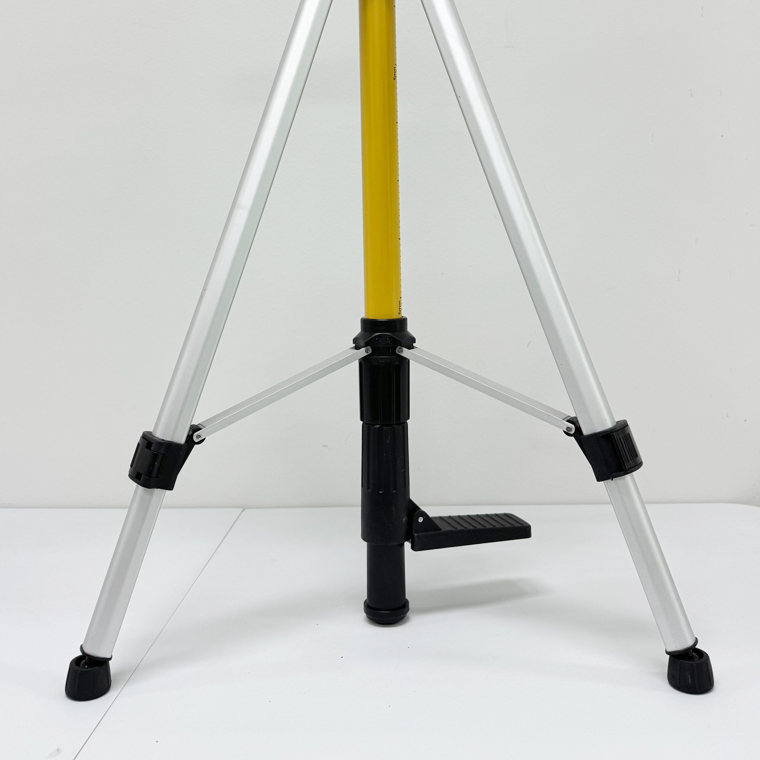 솔리드 레이저레벨기 레벨기삼각대 레벨기폴대 SOL-TP3900