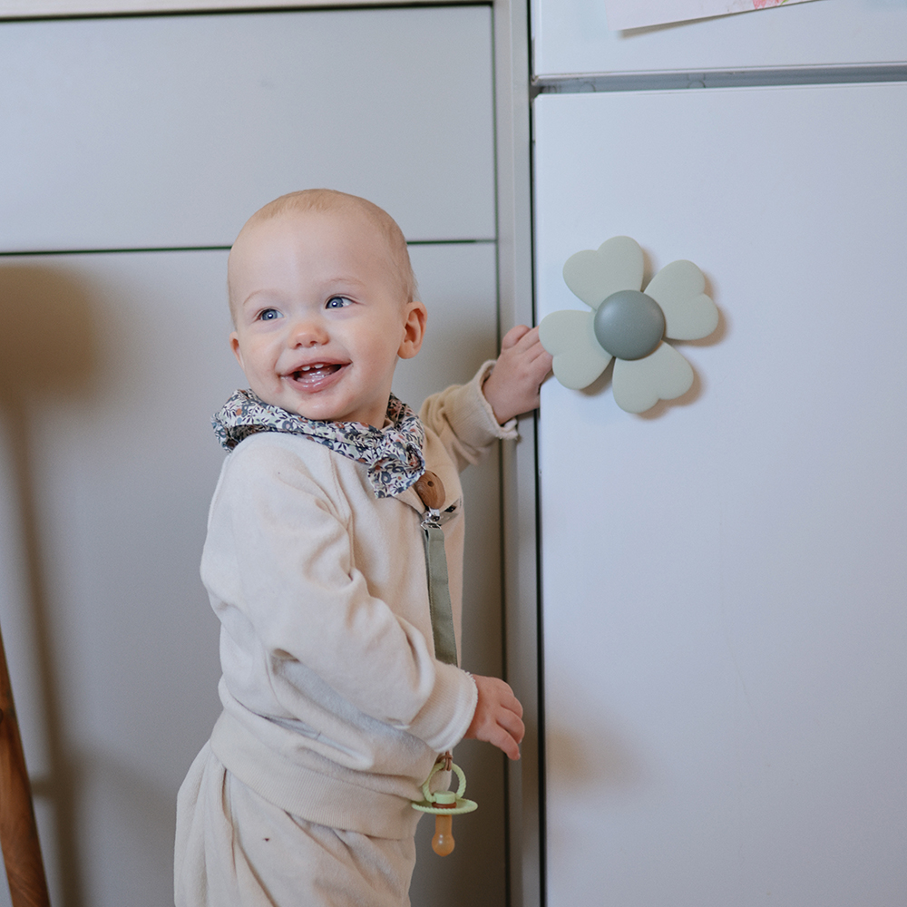 무쉬 스피너 토이 써니 Sunny 아기 오감 발달 놀이 장난감