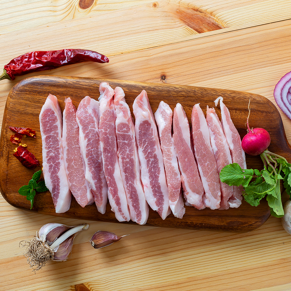 집에서 즐기는 맛있는 삼겹살과 다양한 돼지고기 모음