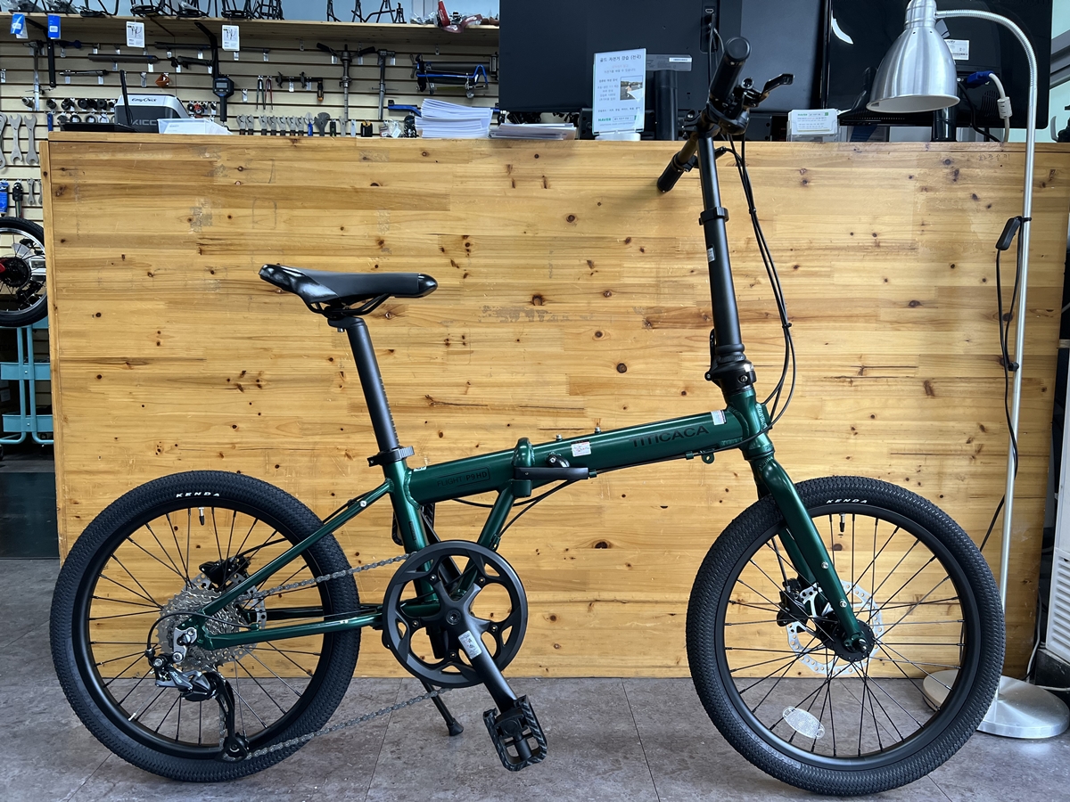 티티카카 플라이트 P9로 도시 정복하는 비밀병기