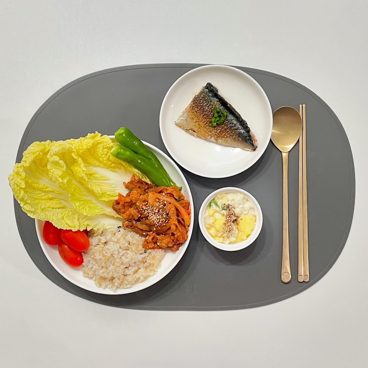 디아르 국내산 플래티넘 실리콘 방수 식탁 테이블 매트 집들이 선물