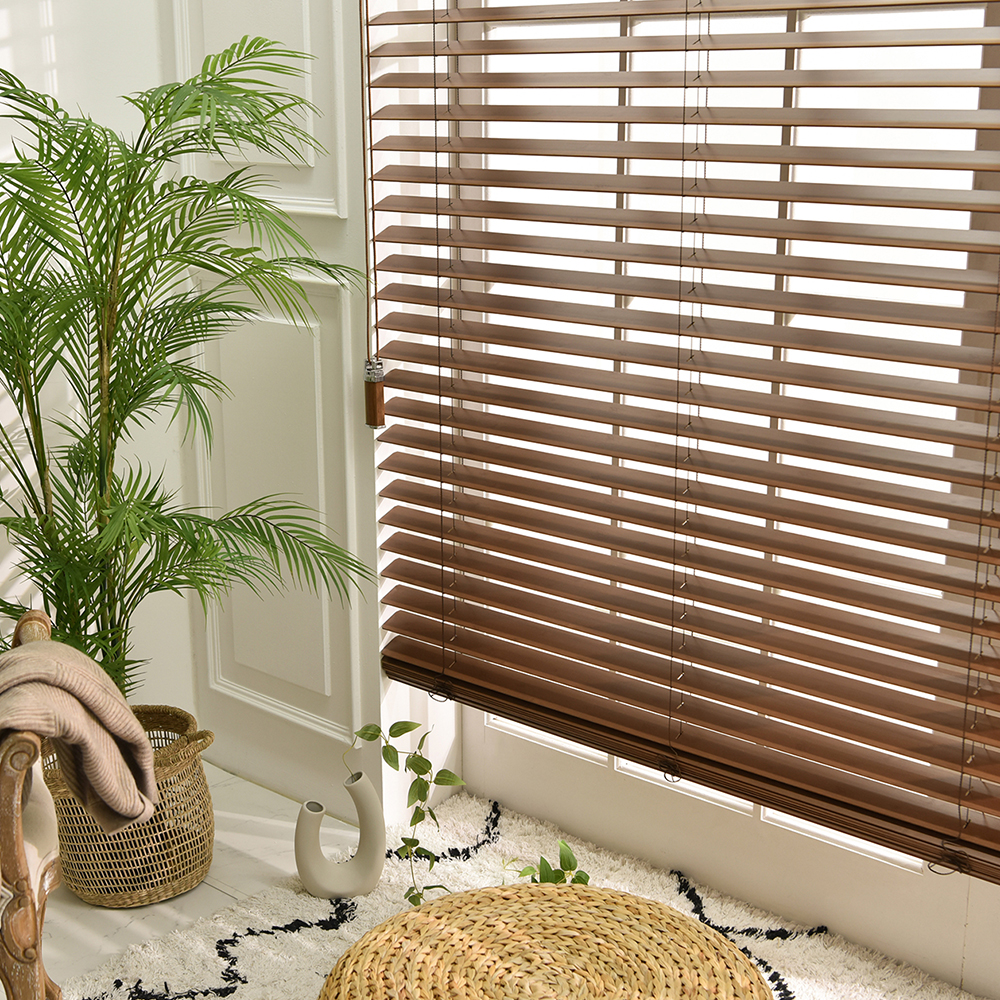 아라크네 라운드 우드 블라인드 암막 오동나무 원목 거실 베란다 창문 40x40