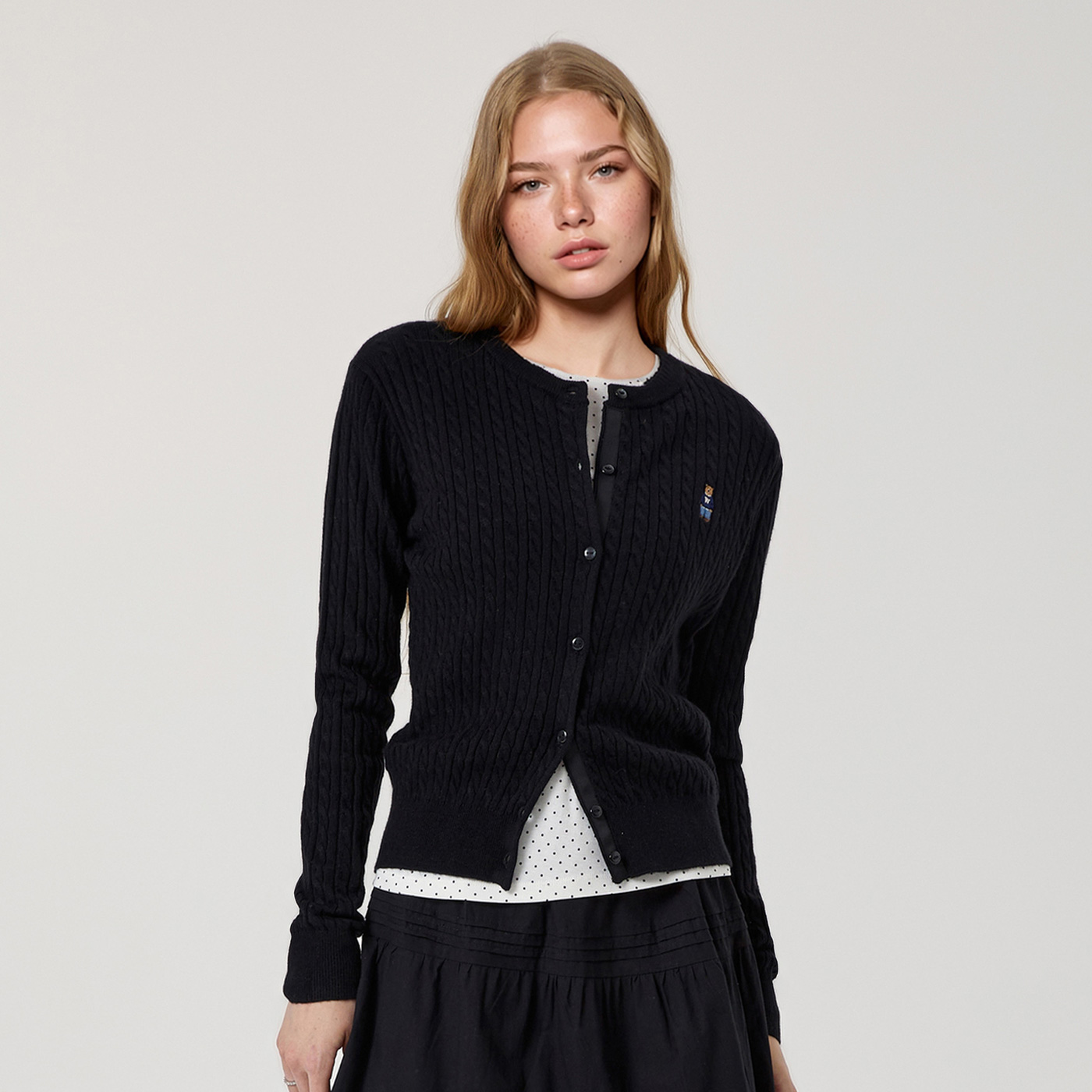 [후아유] 스티브 하이게이지 울 케이블 가디건(여성) / WHCKG1215F